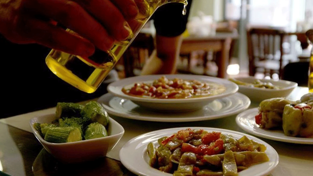 Foto - Öğle ile akşam yemeği arasında ne kadar süre olmalı? İşte sorunun cevabı!