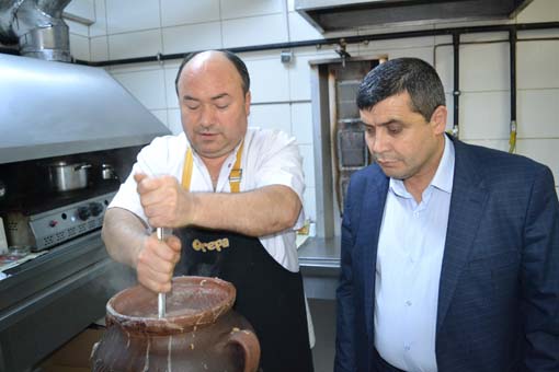 Foto - Yemek için fırında bir gece beklemesi gerekiyor