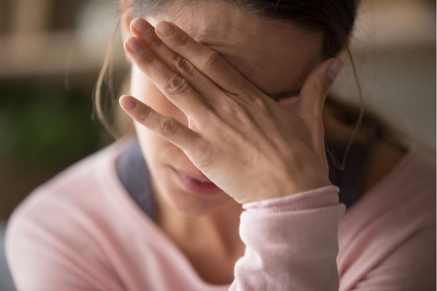 Foto - Yemek sonrası oluşan baş ağrısının 5 nedeni