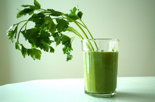 Foto - Yemeklere maydanoz ekleyenler dikkat! Eğer bunu yapmazsanız…