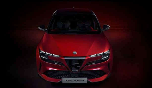 Foto - Yeni araba modelinin adı ülkeyi karıştırdı! Apar topar değiştirdiler