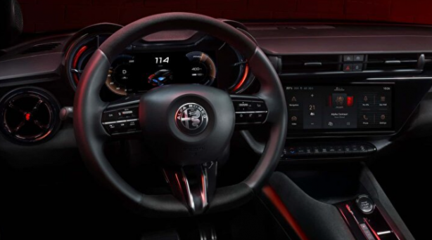 Foto - Yeni araba modelinin adı ülkeyi karıştırdı! Apar topar değiştirdiler