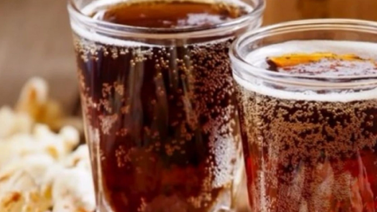 Foto - Yeni araştırma dehşete düşürdü! Diyet içecekler sanıldığı kadar masun değil! 1 su bardağı içtiğinizde bile...