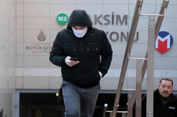 Foto - Yeni bir kural daha hayatımıza girdi: Artık dokunmak dahi yasak