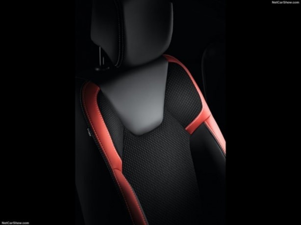 Foto - Yeni Clio'yu gördünüz mü?