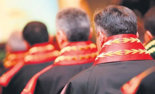 Yeni detay ortaya çıktı: Mahrem imamla irtibatlı o hakim görevde