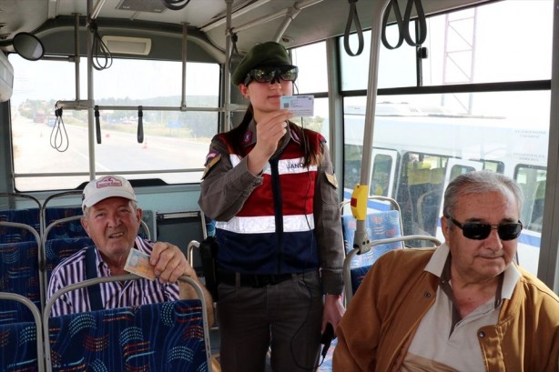 Foto - Yeni dönem başladı! (Barkod kimlik okuma sistemi) 