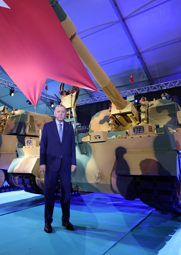 Foto - Yeni Fırtına Obüsleri TSK'ya teslim edildi