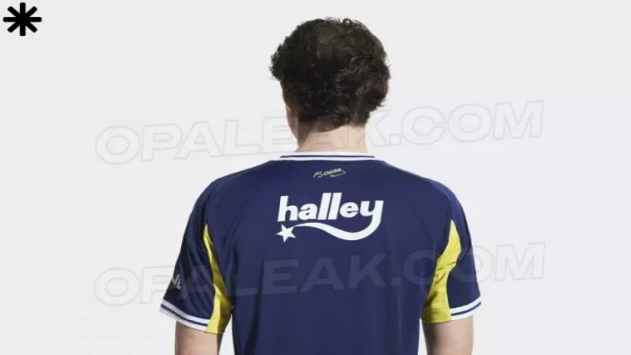 Foto - Yeni forma sızdırıldı, sosyal medya karıştı! Fenerbahçe taraftarı ikiye bölündü