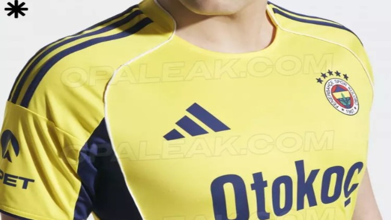 Foto - Yeni forma sızdırıldı, sosyal medya karıştı! Fenerbahçe taraftarı ikiye bölündü