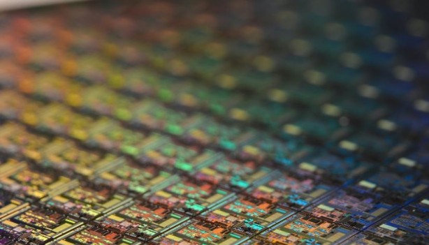 Foto - Yeni geliştirilen silikon kuantum bilgisayarlarının önünü açacak