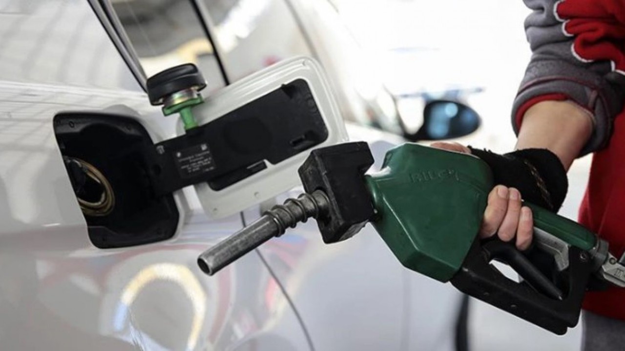 Foto - Yeni haftada benzin veya motorine indirim var mı? İşte fiyatlar!
