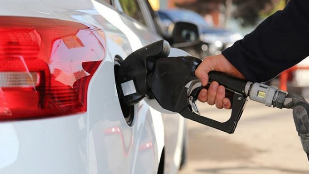 Foto - Yeni haftada benzin veya motorine indirim var mı? İşte fiyatlar!