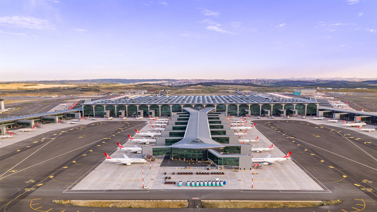 Foto - Yeni havalimanları meyvesini veriyor! Sadece 5 ayda 85 milyon kişi uçtu