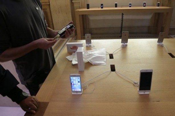 Foto - Yeni iPhone dokunmatik olmayabilir