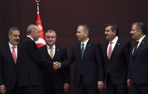 Foto - Yeni Kabine üyelerinden ilk mesajlar
