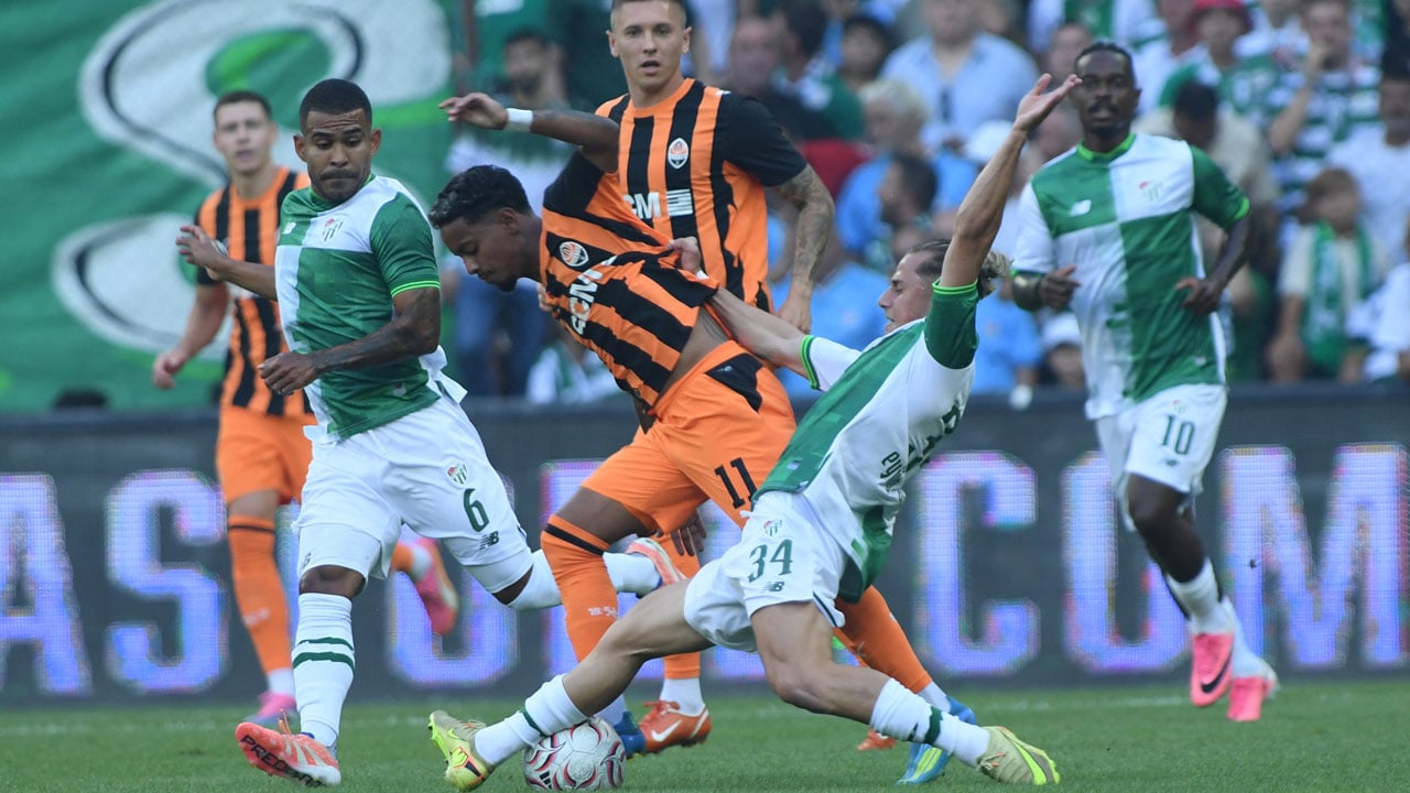 Yeni kadrosuyla ilk kez sahneye çıktı! Bursaspor, Arda Turan’ın Shakhtar’ıyla karşılaştı