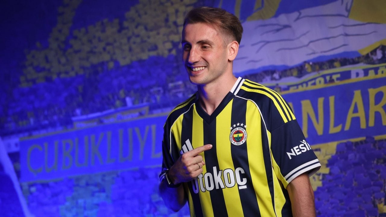 Foto - Yeni karar ortaya çıkacak mı? Galatasaray, Kerem Aktürkoğlu'nda Fenerbahçe'yi tuzağa düşürdü