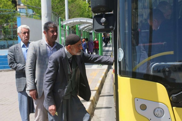 Foto - Yeni karar resmen duyuruldu! Toplu ulaşımı ücretsiz kullanan 65 yaş üstü vatandaşlar dikkat