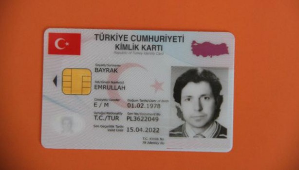 Foto - Yeni kimlik almayanlar dikkat!