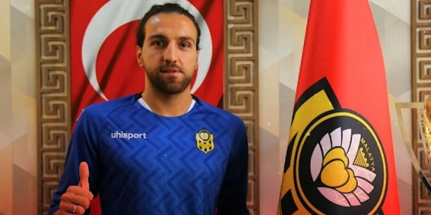 Foto - 7,4'lük deprem sonrası Yeni Malatyaspor kalecisinden acı haber