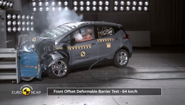 Foto - Yeni modeller çarpışma testine sokuldu! İşte çarpıcı sonuçlar...