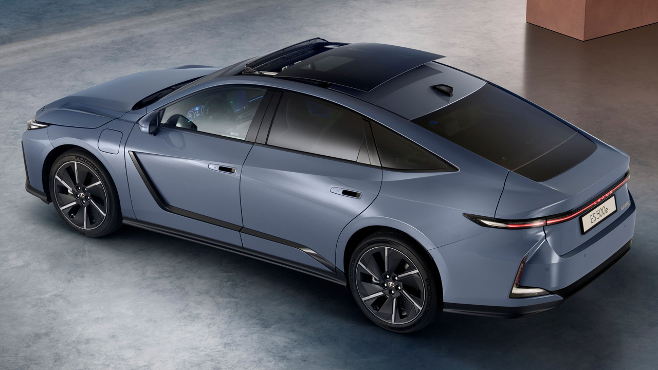 Foto - Yeni nesil Lexus ES Avrupa’da tanıtıldı! Elektrikli ve hibrit motorlarla Türkiye’ye geliyor! 530 KM elektrikli menzil! 