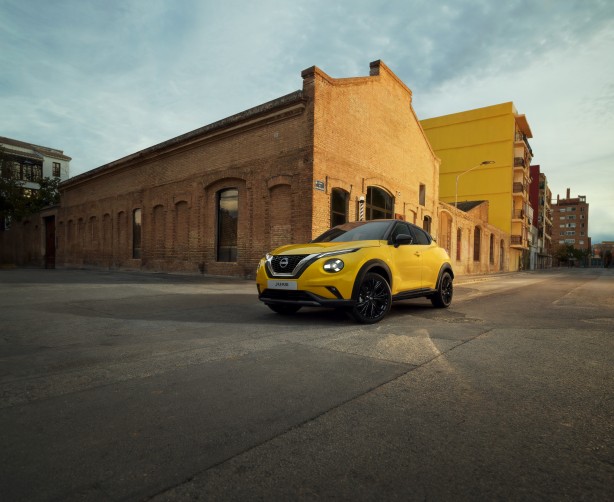 Foto - Yeni Nissan JUKE ikonik sarı rengiyle Türkiye’de! 5 donanım seçeneğiyle geldi! Ülkemizde 37 binin üzerinde satış performansı gösteren otomobilin fiyatı ne kadar? 