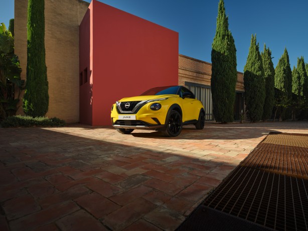 Foto - Yeni Nissan JUKE ikonik sarı rengiyle Türkiye’de! 5 donanım seçeneğiyle geldi! Ülkemizde 37 binin üzerinde satış performansı gösteren otomobilin fiyatı ne kadar? 