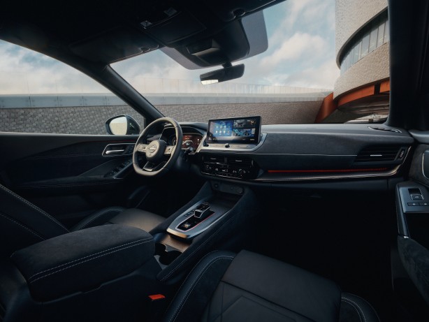 Foto - Yeni Nissan Qashqai Türkiye’de! Yenilenen otomobil neler sunuyor? Fiyatlar kaç TL’den başlıyor? Yeni N-Design donanım paketiyle geldi!