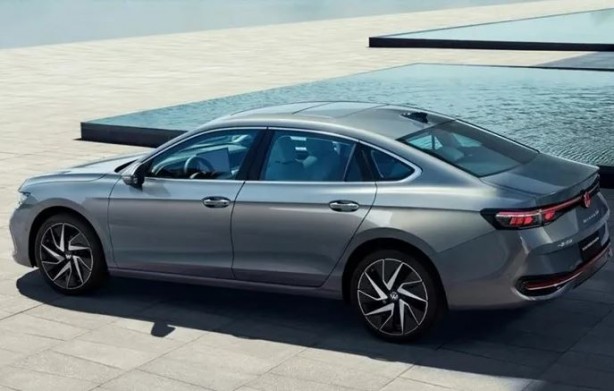 Foto - Yeni Passat B9 sedan Çin'de ortaya çıktı