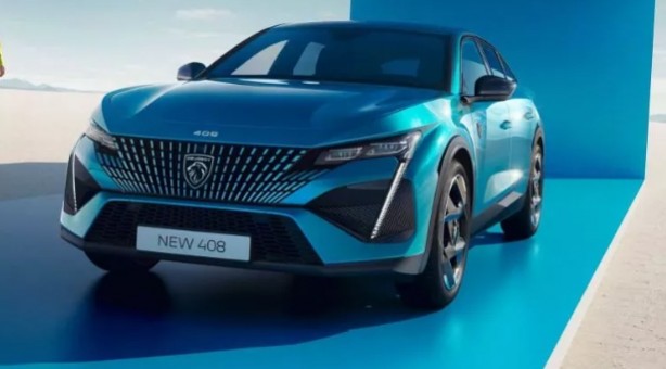 Foto - Yeni Peugeot 408 vitrine çıktı