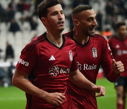 Foto - Yeni sözleşmelerini alelacele ortaya çıkardılar! Herkes şaşkın: Gündeme oturacak çıkış bu olsa gerek! Resmen ilan ettiler…