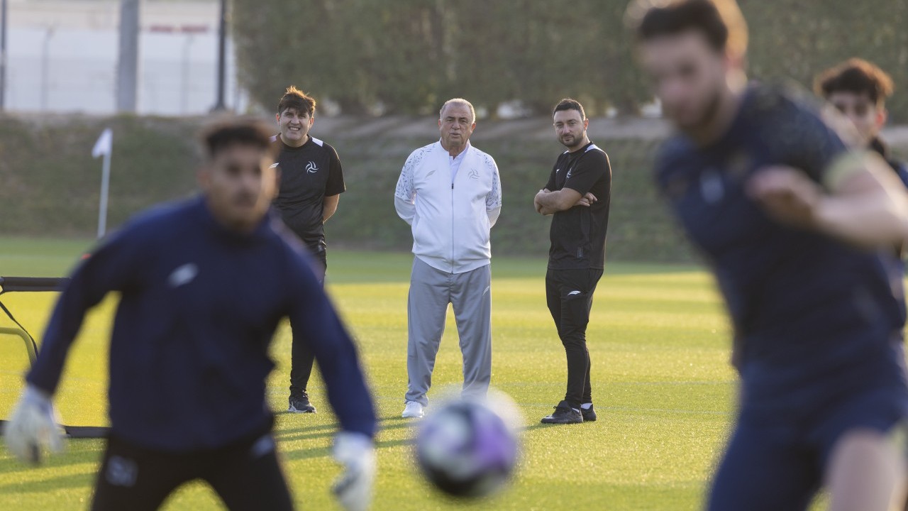 Foto - Yeni takımını resmen duyurdular! Fatih Terim'den büyük sürpriz: Gündem oldu bhamlesi! Herkesi şok eden karar
