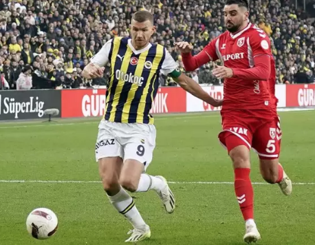 Foto - Yeni transfer moral bozunca mumla arar oldu: Son dakika açıklama: Her takım isteyecek: Fenerbahçe’den olay kaleci kararı…