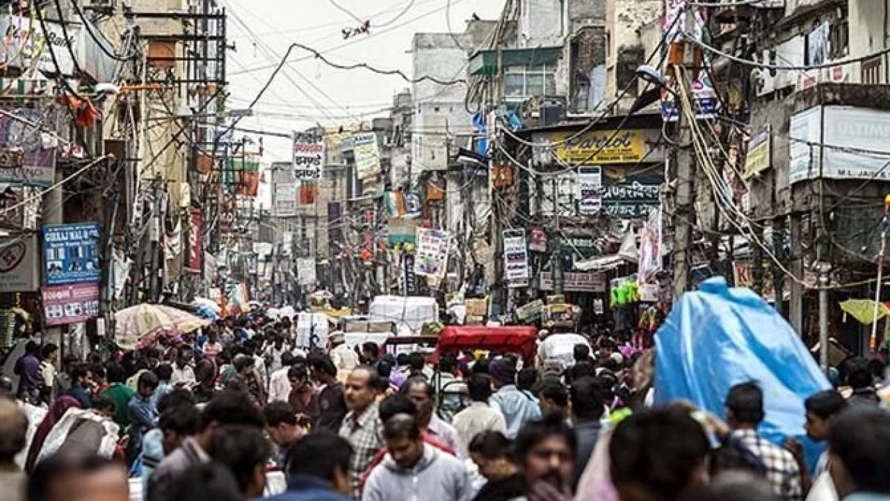 Yeni virüs alarmı dünyayı harekete geçirdi: Sınırlar kapatıldı