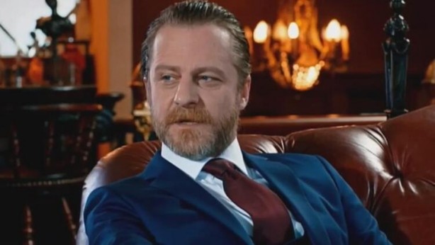 Foto - Yeni yılın ilk bombası patladı! Eşkıya Dünya'ya Hükümdar Olmaz'dan çok konuşulan 'Diriliş Ertuğrul' hamlesi