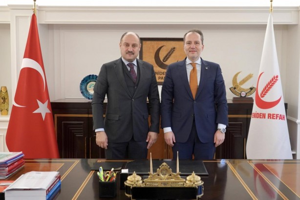 Foto - Yeniden Refah Partisi'nde istifa depremi! Seçime 12 gün kala AK Parti'ye geçtiler