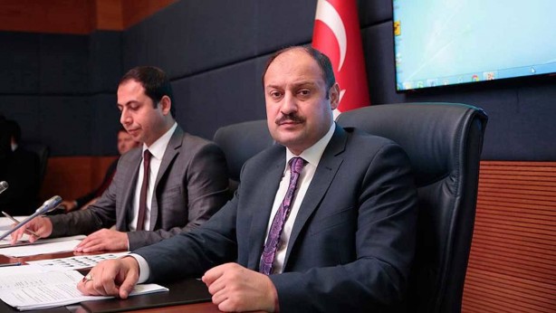 Foto - Yeniden Refah Partisi'nden gündem olacak hamle! Erdoğan'ın danışmanını büyükşehir adayı yaptılar