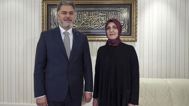 Foto - Yeniden Refah'ın adayı Mehmet Altınöz’den "Hakkımı helal etmiyorum" çıkışı! Bakın koşa koşa kime gitti 