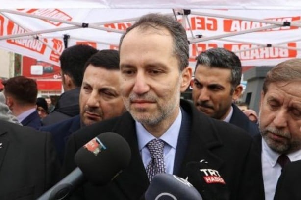 Yeniden Refahlı isim bombayı bıraktı: Fatih Erbakan son dakikada böyle bir karar alabilir, alırsa şaşırmam