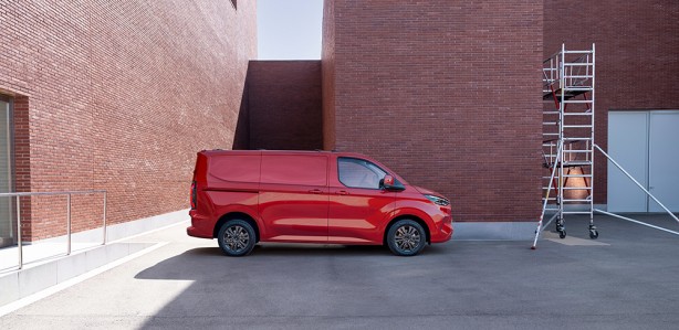 Foto - Yeniköy Fabrikası'nda üretilen yeni nesil Transit Custom satışta