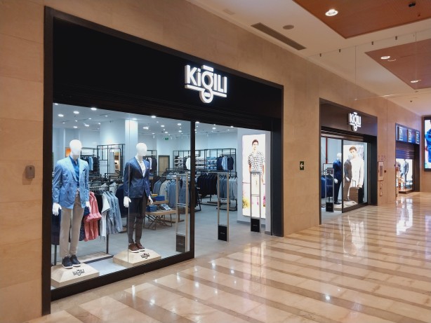 Foto - Yenil yılda yatırımlarını sürdürüyor! O ülkede ilk mağazasını açtı!