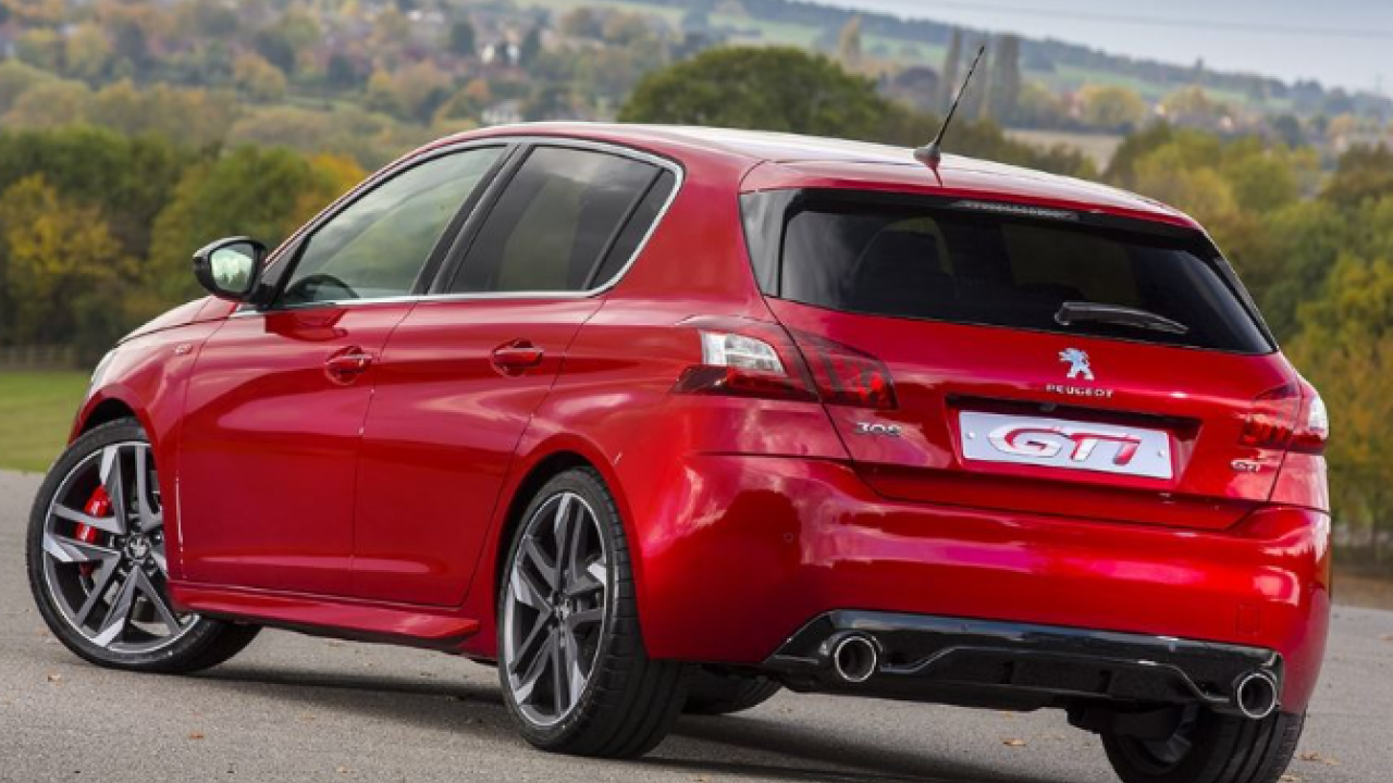 Yenilenmiş modeli satışa çıkıyor! Logo detayı dikkat çekti!