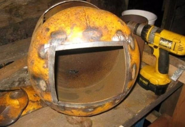 Foto - Yenisine para vermek istemedi! Gaz silindirinden yaptı...