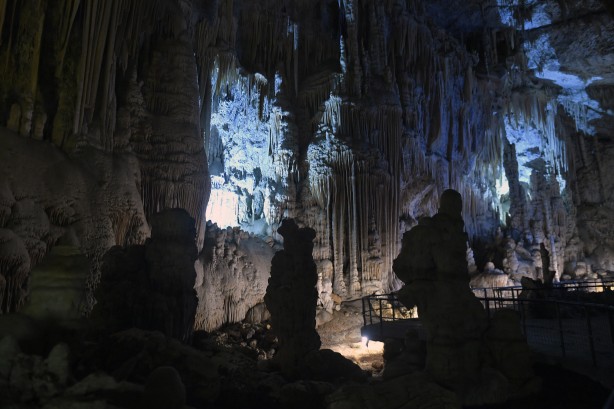 Foto - Yer altı nehrine sahip muhteşem mağara! Masal diyarını andırıyor