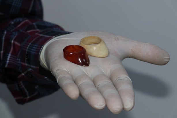 Foto - Yer Batman! Toprağı kazdıkça yerin altından altın yüzük ve daha neler neler fışkırdı...