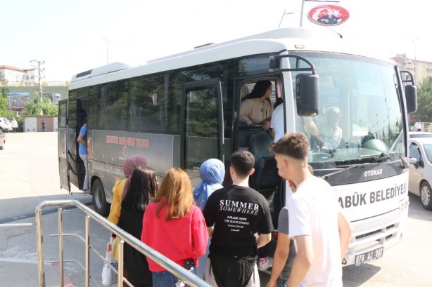 Foto - Yer: Karabük! Sınav saatini kaçıran aday bakın ne yaptı