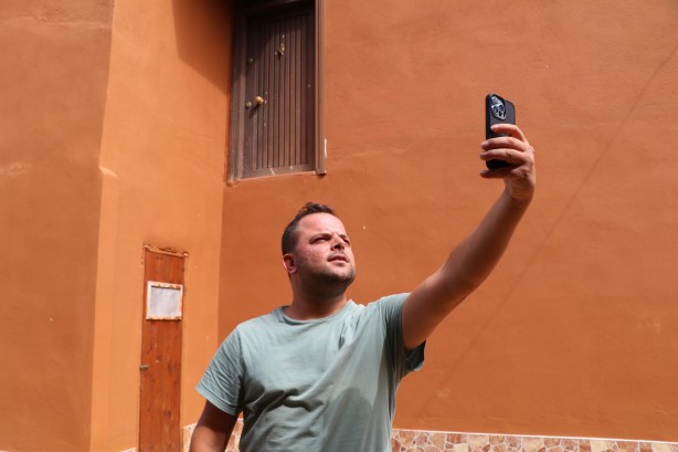 Foto - Yer: Rize! Evin kapısını gören gözlerine inanamıyor