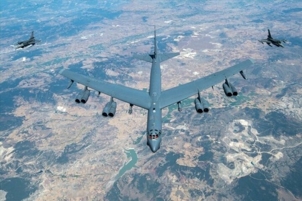 Foto - Yer: Türk hava sahası! Nefes kesen görüntüler
